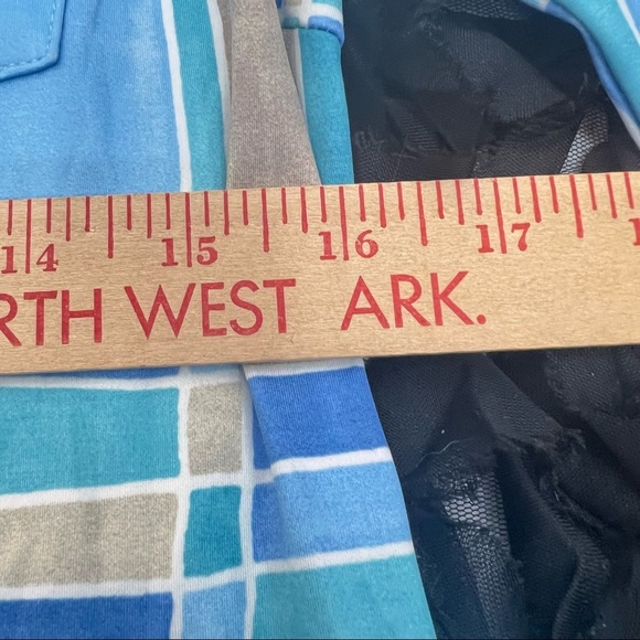 J. McLaughlin Sz S Brynn Tile Print Jersey Knit Collared V-Neck 3/4 Sleeve Dress - Picture 11 of 12